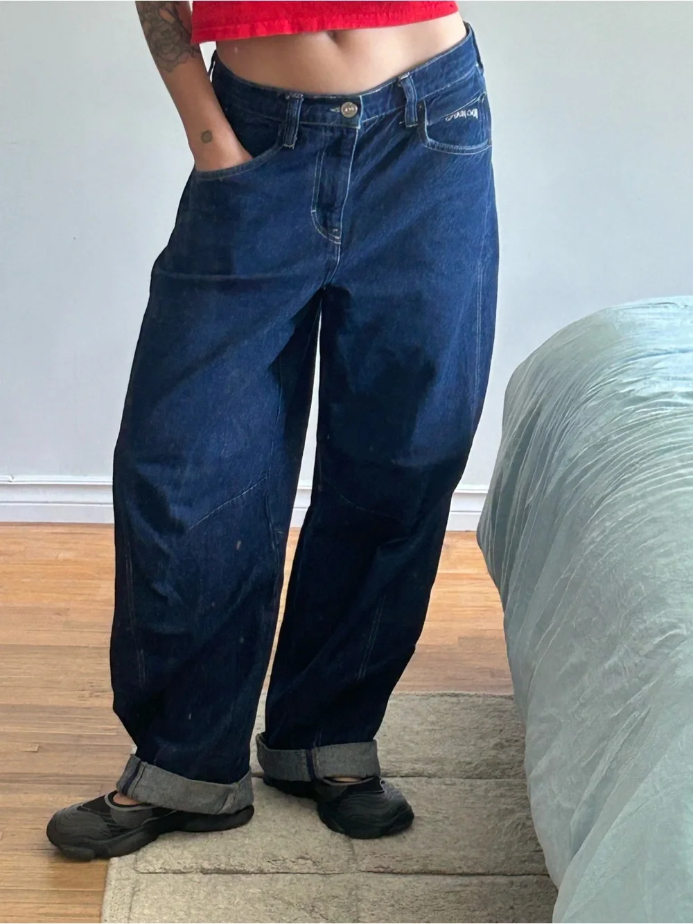 BDG Logan Twisted Buckle Baggy Jean - Picture 4 of 5